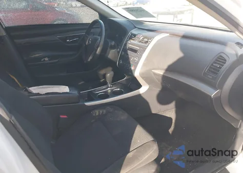 2015 Nissan Altima 2.5 S z USA, uszkodzony, nr VIN 1N4AL3AP3FC478242